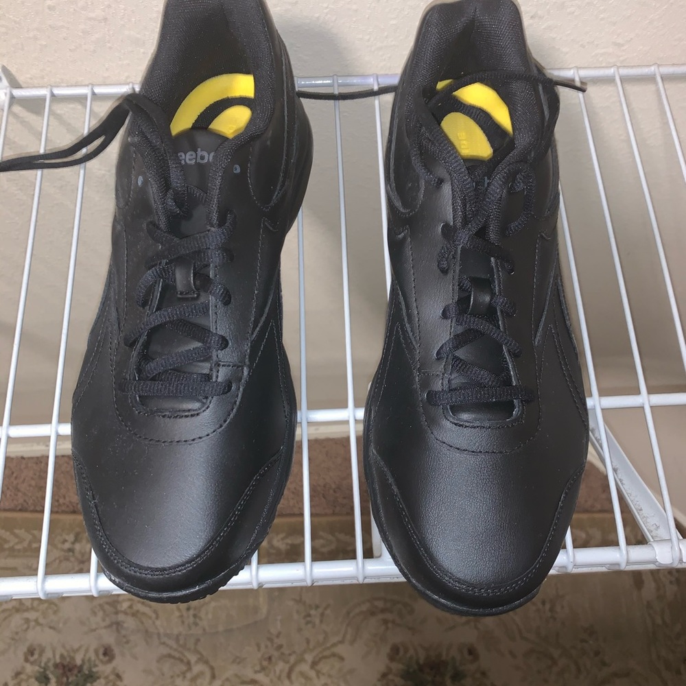 Reebok women’s work shoes